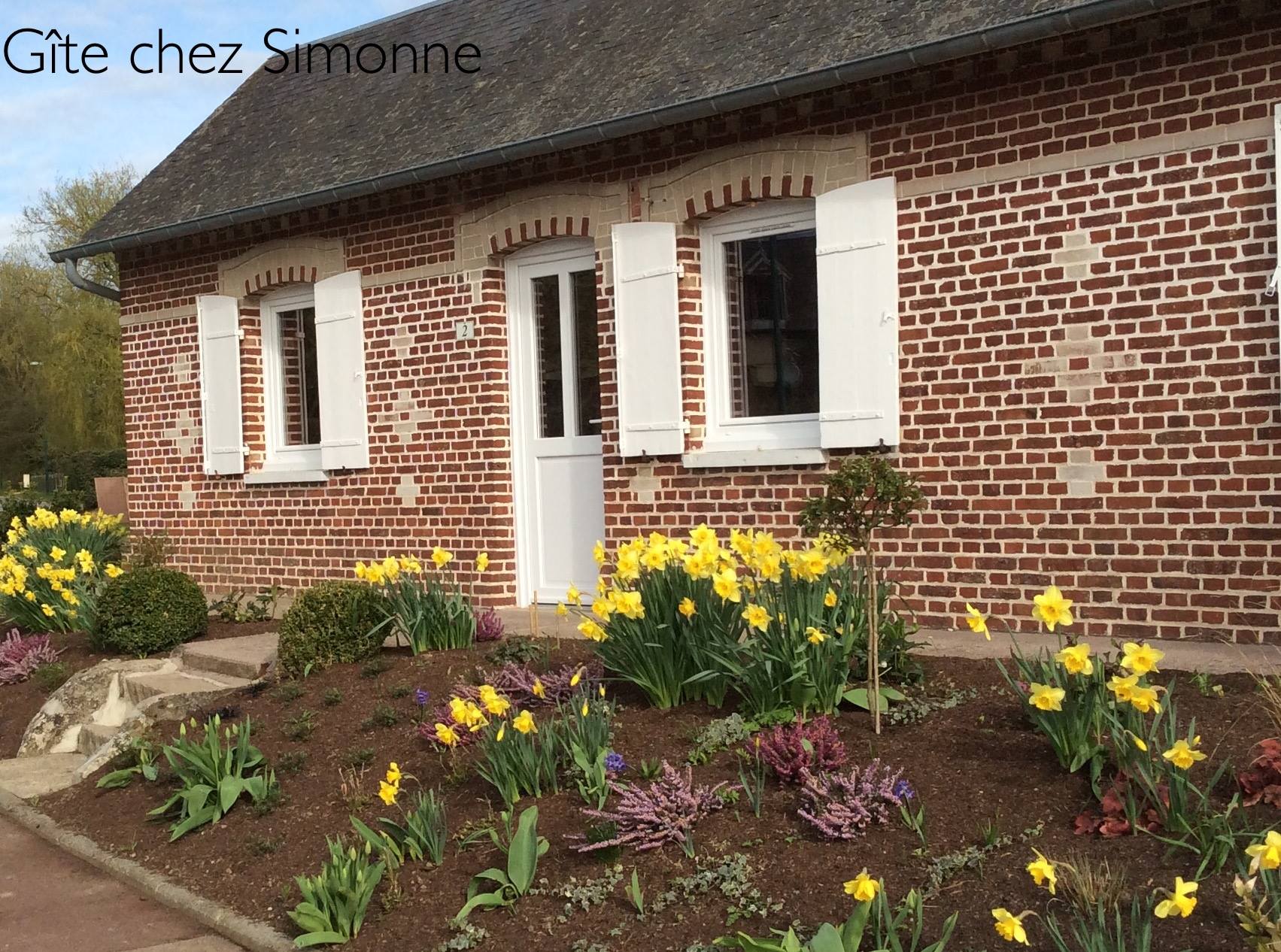 gite-chez-simonne-frichemesnil-extérieur